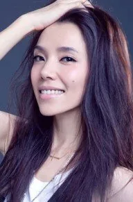 李佳璇