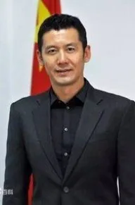 杨晨